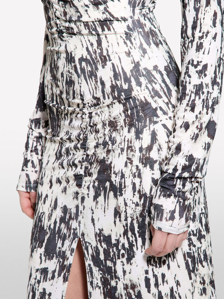 Fitted dress with slit - women's midi dresses - Multi-color | Sisley image number 5